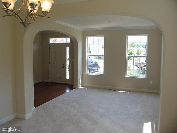 3rd image of 4235 Talon Dr