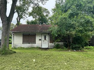 13 Marilyn Ln, Cahokia, IL