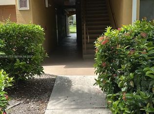 4131 San Marino Blvd APT 303, West Palm Beach, FL 33409