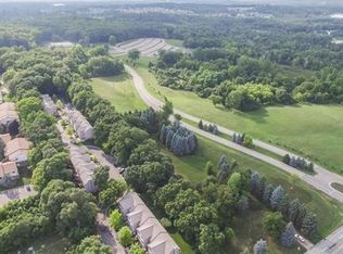 1128 S Hospital Rd, Waterford, MI 48327