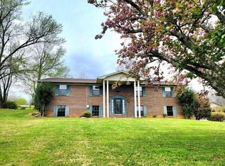 109 Scenic Hill Dr, Spring City, TN 37381