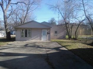 434 N Fairmont Ave, Kankakee, IL 60901