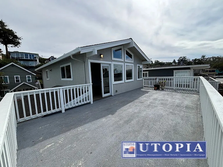 212 Treasure Island Dr — Photo 15