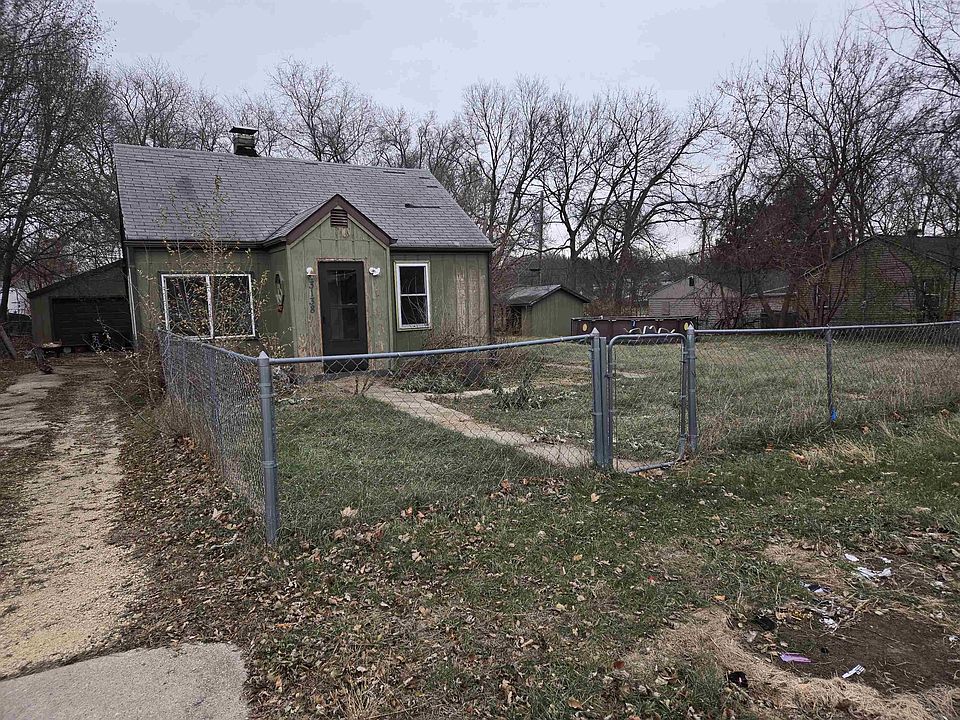 1st image of 3138 Horton St