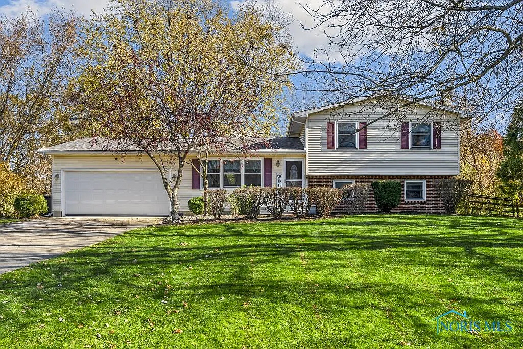 476 Pauly Dr photo 1