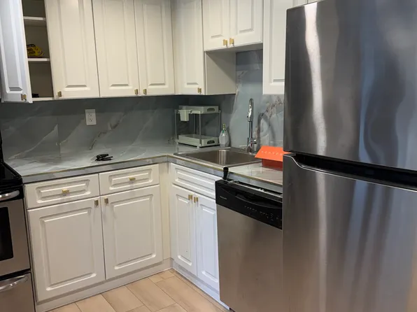 8309 SW 142nd Ave, Miami, FL
