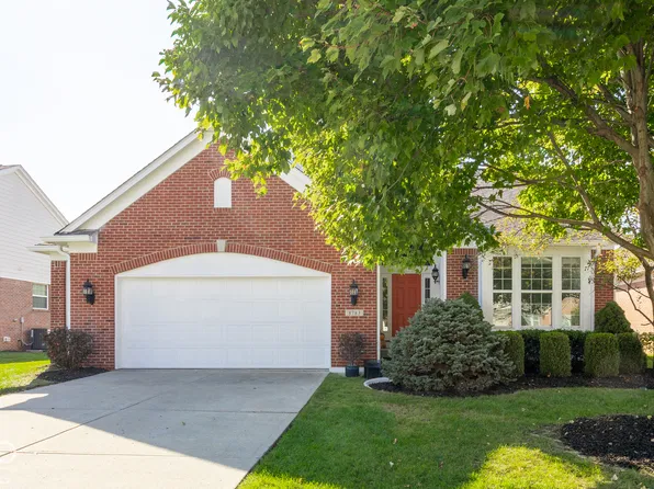 8783 W Cobblestone Dr, Zionsville, IN 46077