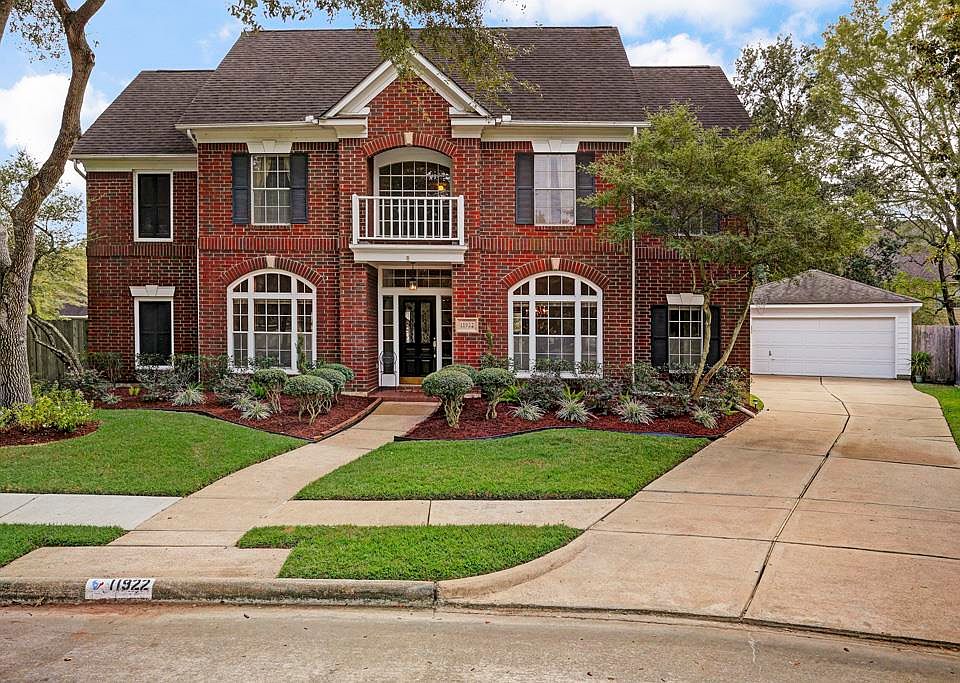 1st image of 11922 Orchard Mountain Dr