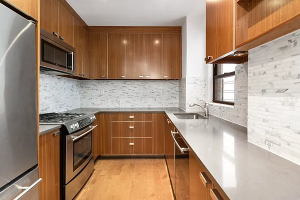 Sold by Douglas Elliman | media 2