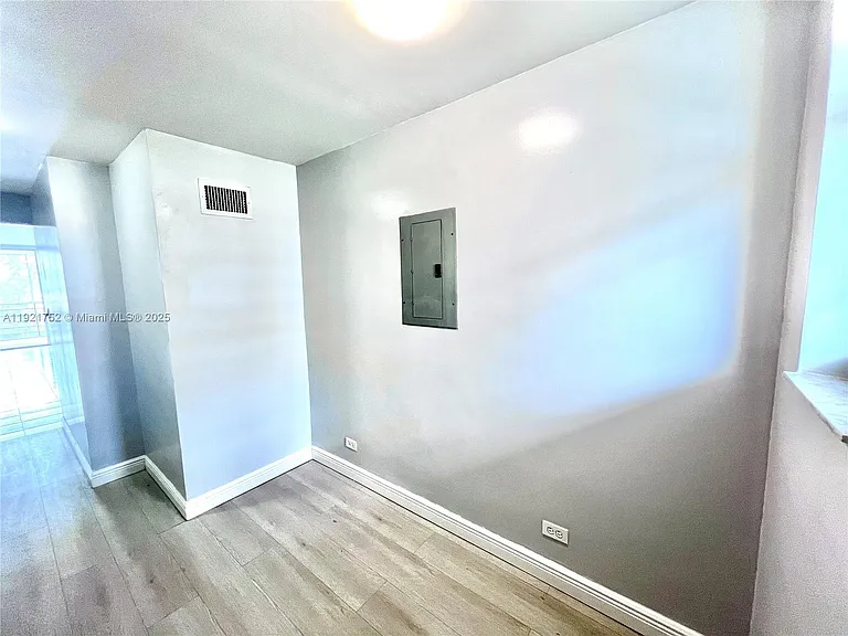 3660 NE 166th St #505 — Photo 7
