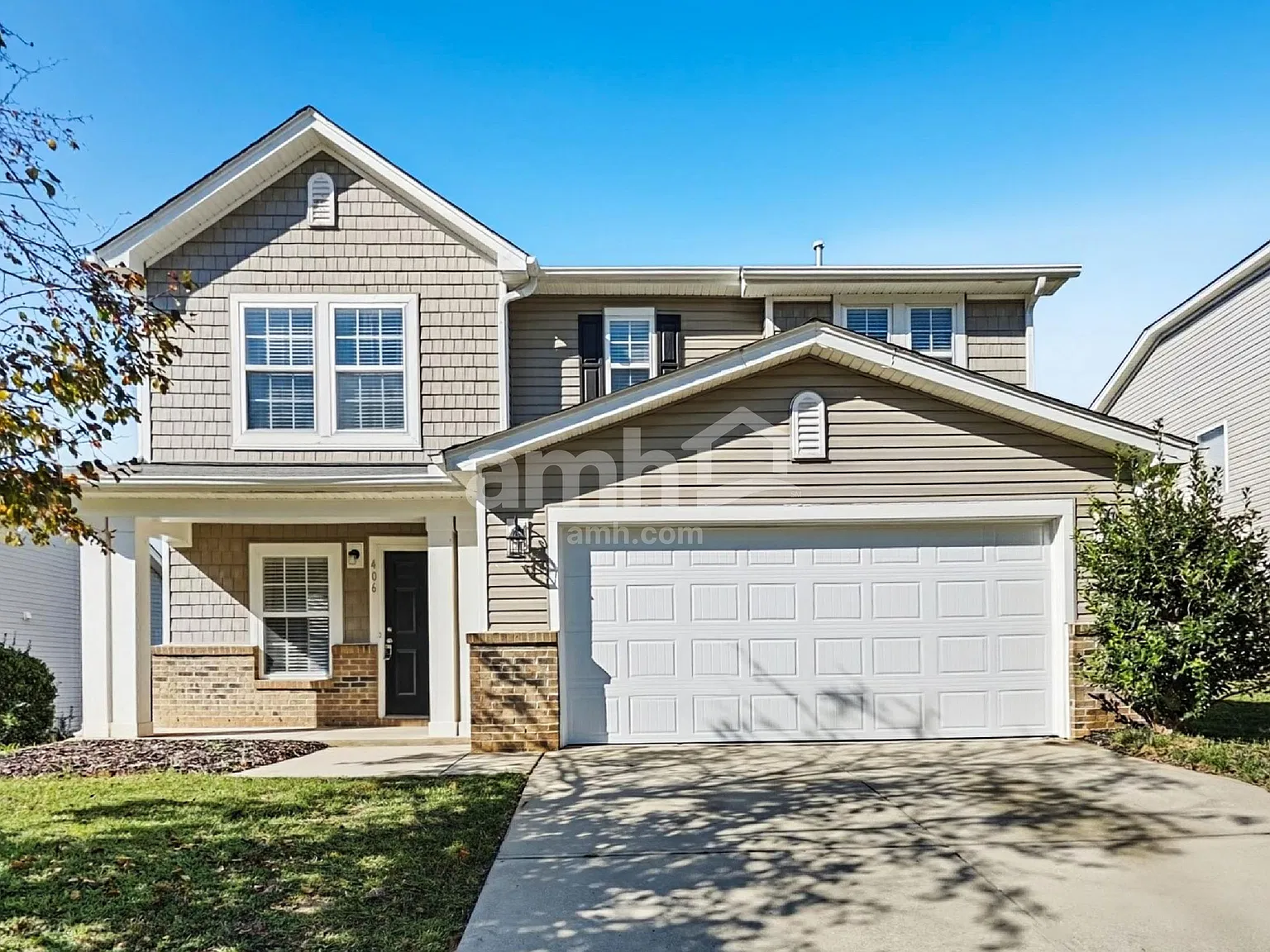 3 bed, 2.5 bath, 2201 sqft, $1,950 — Photo 1