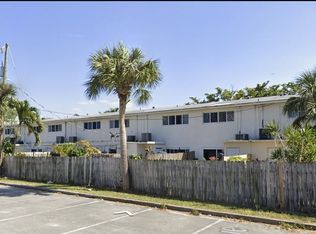 1805 Galleon St, Miami Beach, FL 33141