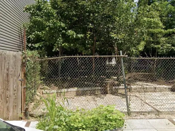 1909 E Harold St, Philadelphia, PA 19125