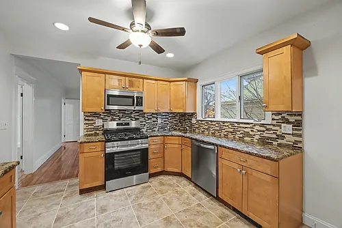 7 Moraine St #2B Photo 1