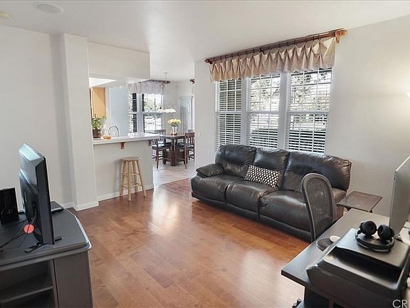 3rd image of 27072 Victoria Ln Unit 123