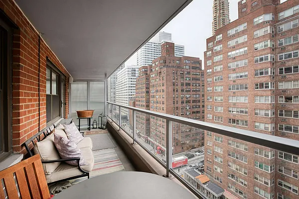 Sold by Keller Williams NYC | media 4