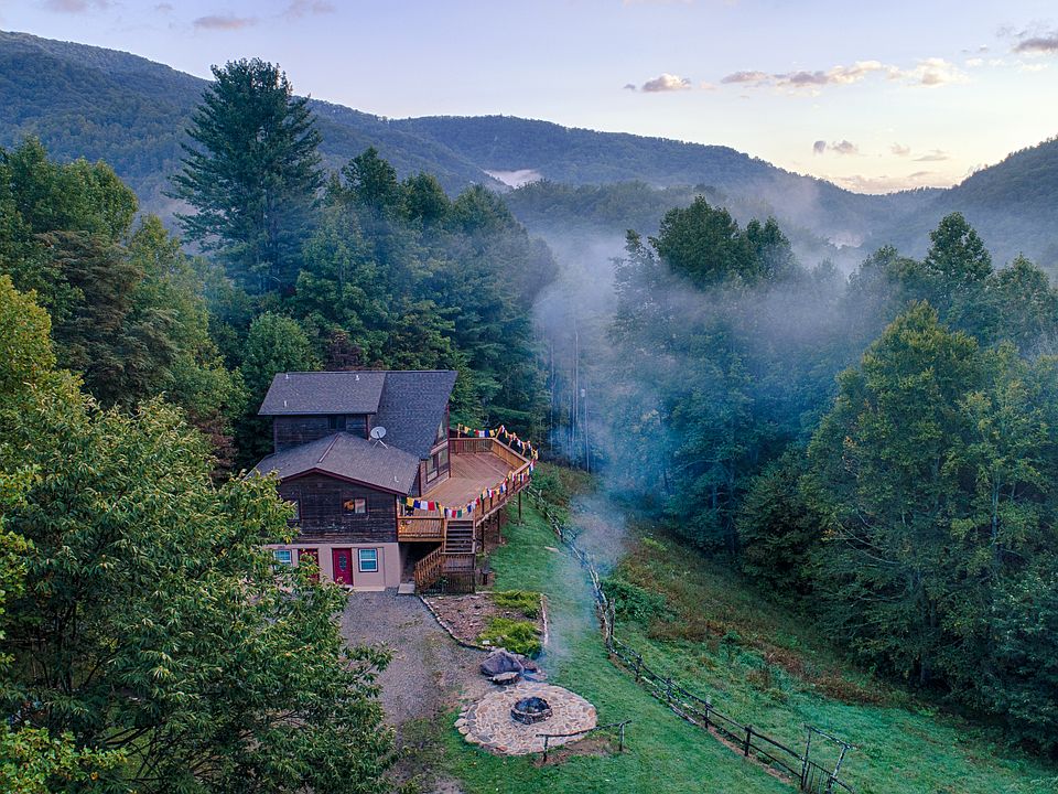 1st image of 3303 Meadow Fork Rd