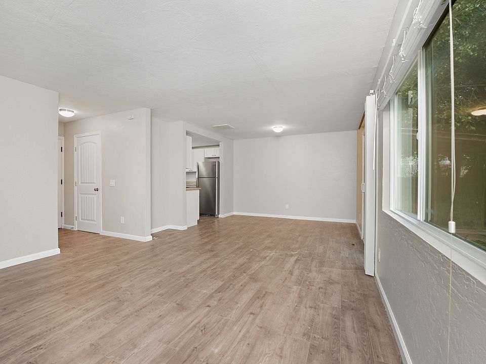 1st image of 2950 La Costa Ave #6