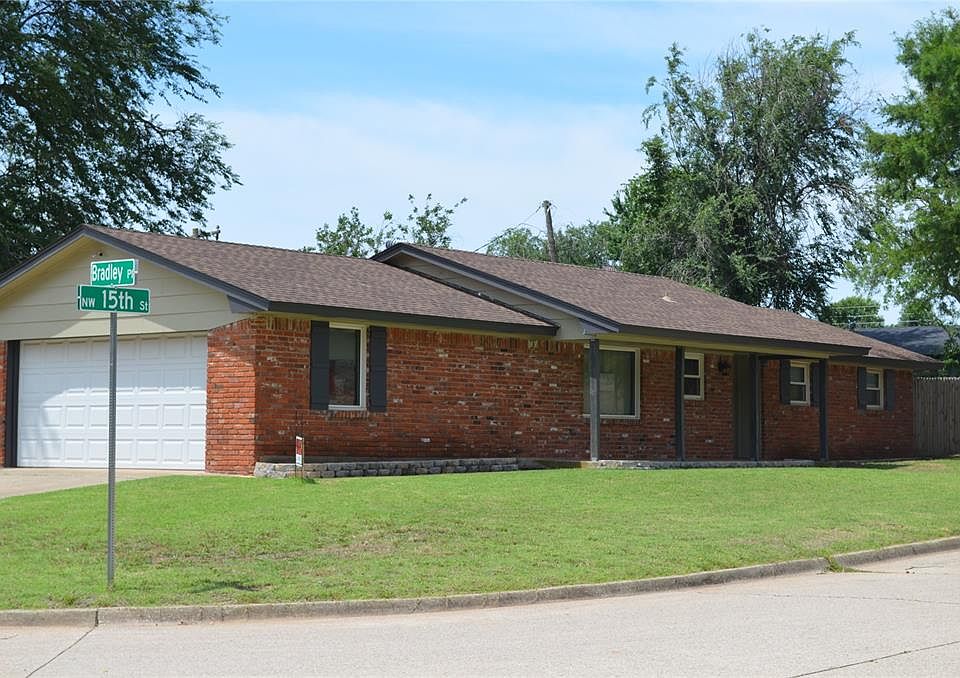 1st image of 7616 NW 15th St
