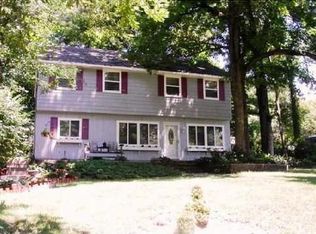 2120 Glass Rd NE, Cedar Rapids, IA 52402