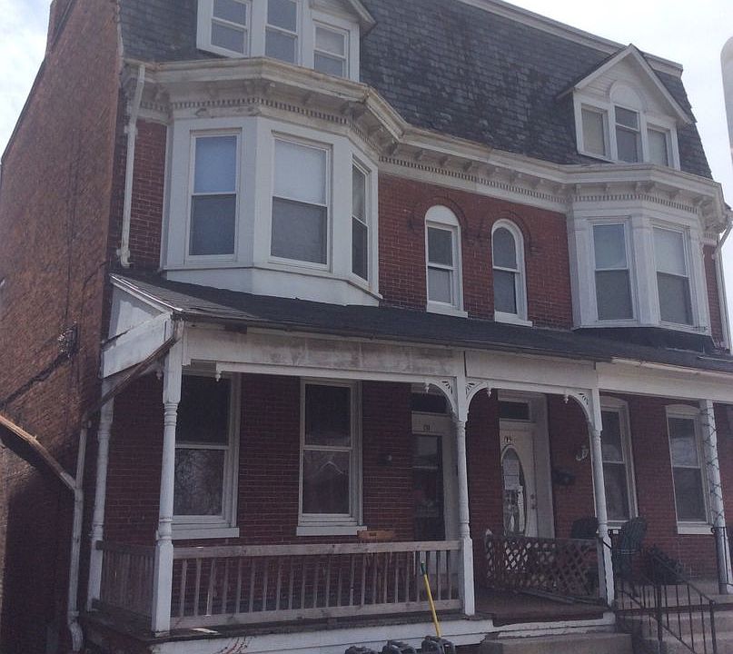 1st image of 730 Roosevelt Ave APT 2