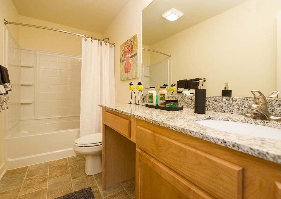 1st image of 479 Laketower Dr APT 106