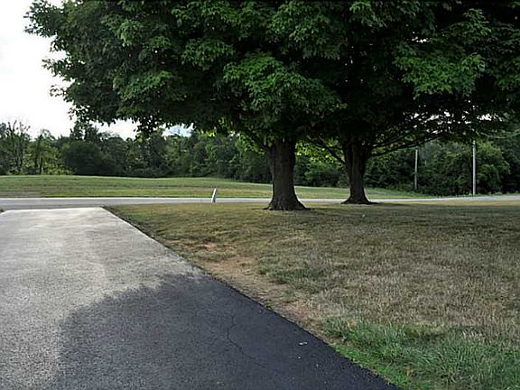 4th image of 6221 Catawba Mechanicsburg Rd