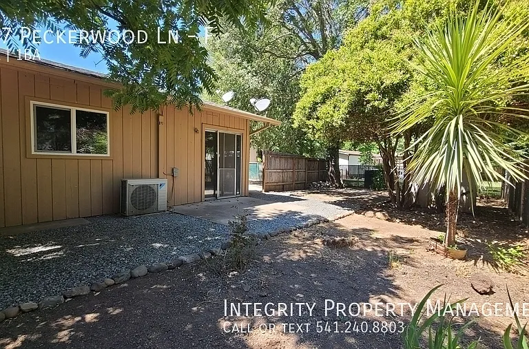 157 Peckerwood Ln #F — Photo 12