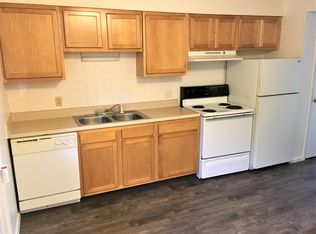 1513 W Kirby Ave APT 5, Champaign, IL 61821