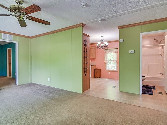 2nd image of 3232 Melba Dr