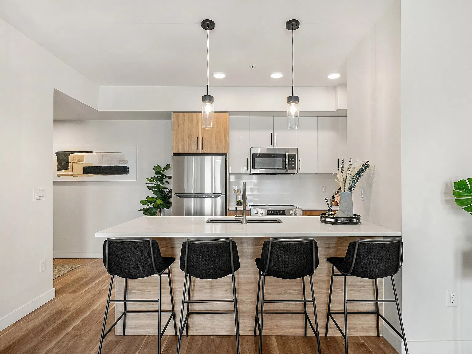 Podium Apartments — Photo 3