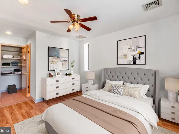 763 S 8th St #3F4, Philadelphia, PA 19147