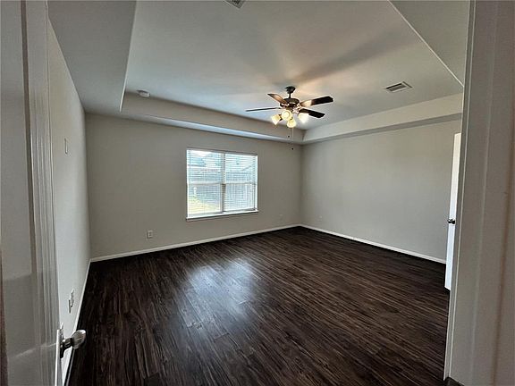 5th image of 19814 Chapel Valley Ct