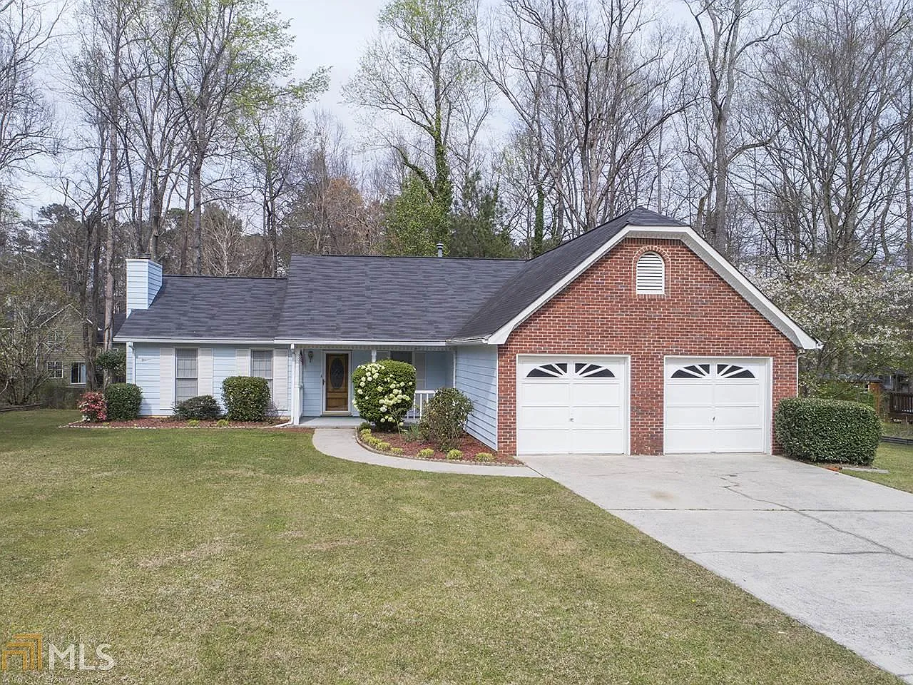 10989 Clearwater Dr photo 1