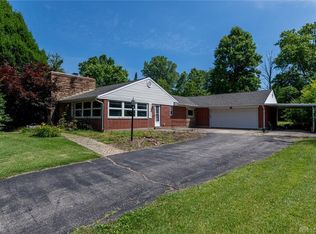 5600 Winshire Ter, Sugarcreek Township, OH