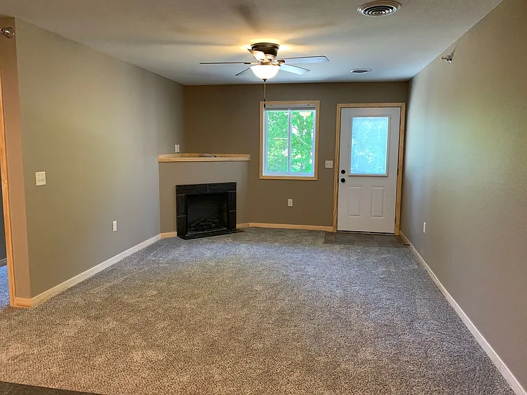 1393 Coventry Ln #1-4/1397-4 — Photo 8
