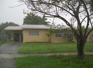 9721 SW 165th St, Miami, FL 33157