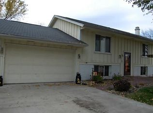 302 NW Cameo Ln, Ankeny, IA 50023