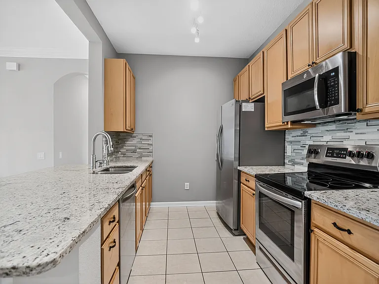 6166 Stevenson Dr #309 — Photo 11
