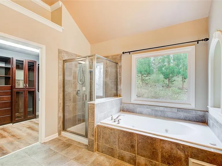 2060 Fife Ridge Ct — Photo 5