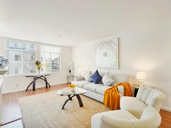 535 Pierce St APT 3301, Albany, CA 94706