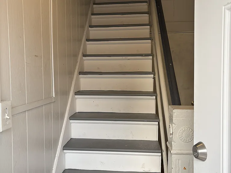 70 Walnut St #B — Photo 7