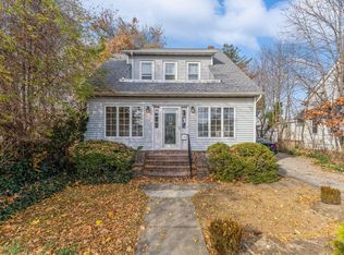 15 Catherine St, Valley Stream, NY 11581