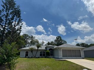 710 Avalon St SE, Palm Bay, FL 32909