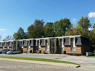 9 Lori Ln APT O, Amelia, OH 45102