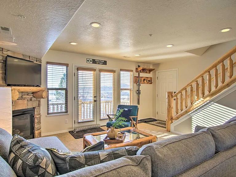 3524 N Fox Run Dr #1 — Photo 16