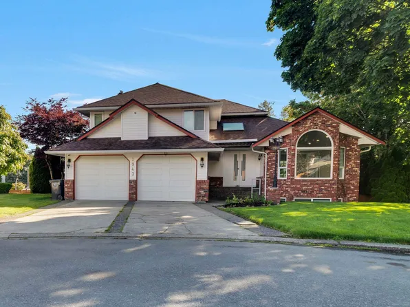 2943 Sidoni Pl, Abbotsford, BC V2T 5K1