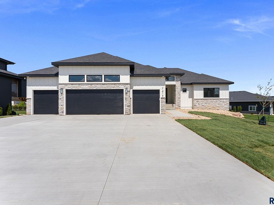 1st image of 7413 E Twin Pines Ct