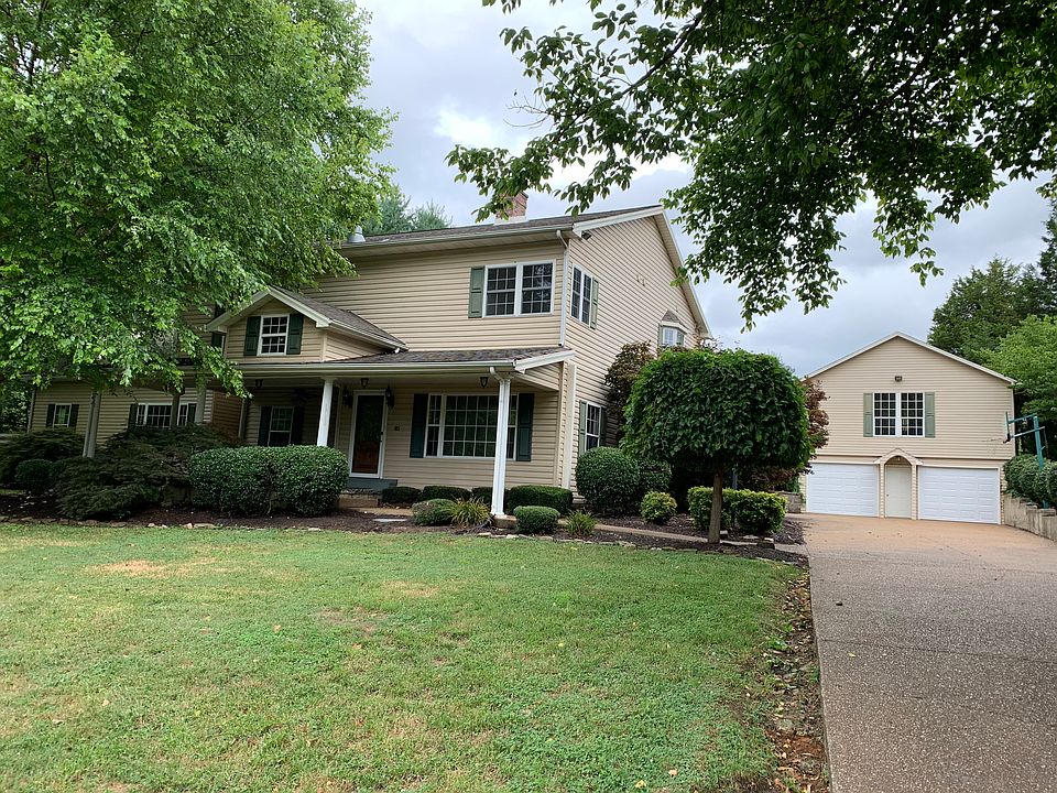 1st image of 2386 Cherokee Dr