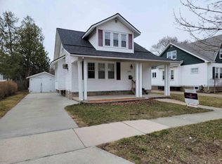 1327 17th St, Port Huron, MI